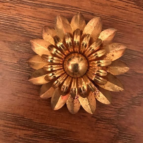 Vintage Flower Brooch - Picture 1 of 1